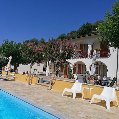 B&B Villa Ginevra Pietralunga  Extérieur photo