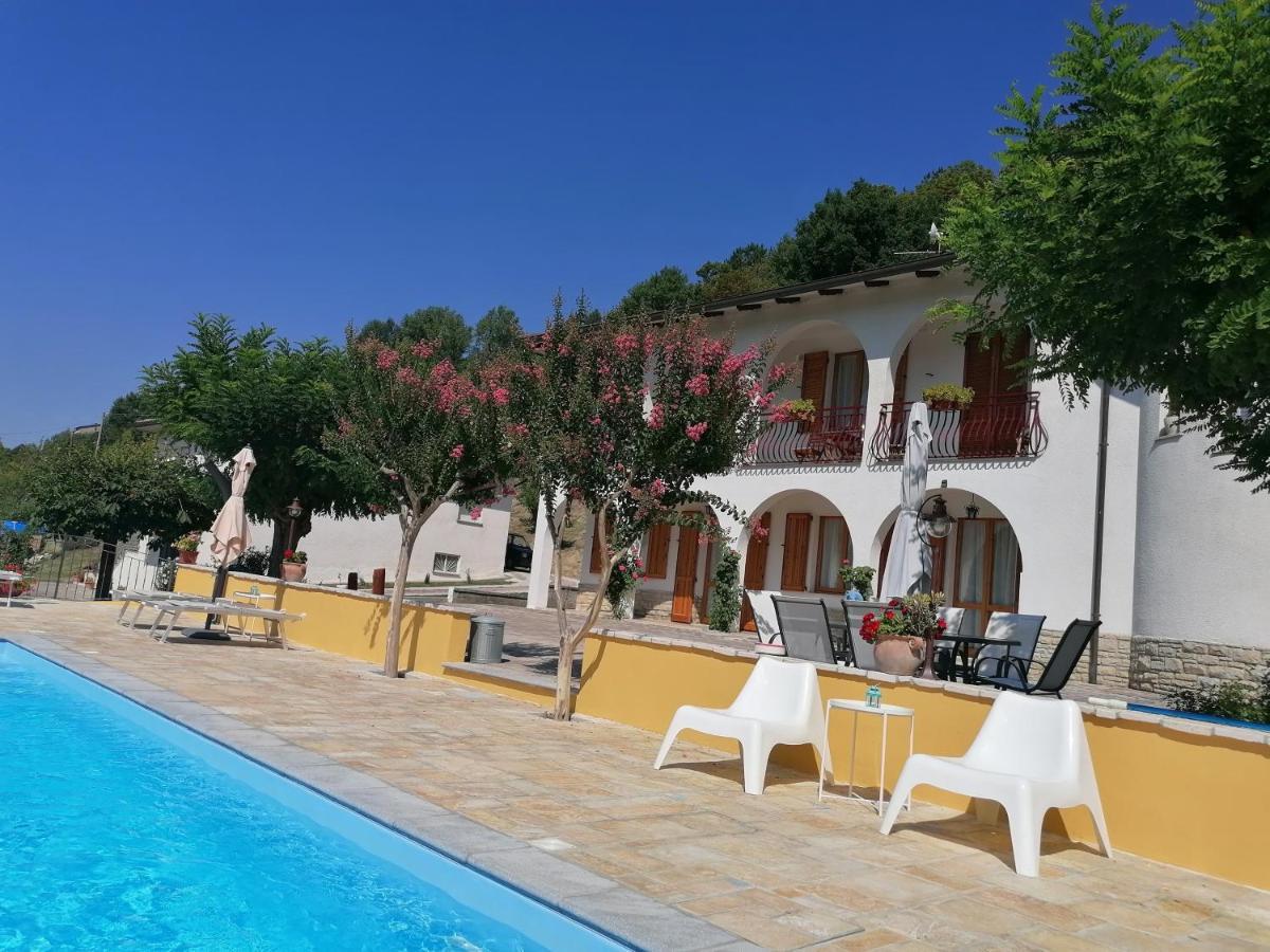 B&B Villa Ginevra Pietralunga  Extérieur photo